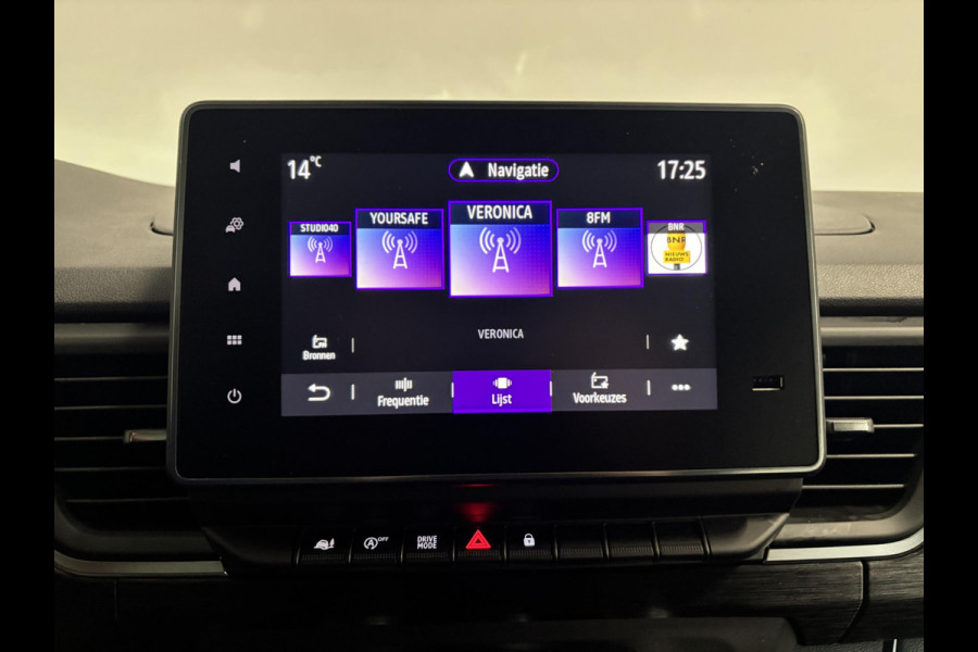 Renault Trafic 2.0 Blue dC1 150 EDC T29 L2H1 Extra Dubbele Cabine Navigatie Airco Lichtmetalen velgen Betimmering Trekhaak Camera Parkeer sensoren Dab