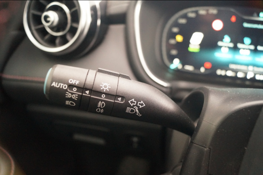 MG EHS 1.5 TGDI PHEV Edition -LEER-CAM-TREKHAAK-ECC-