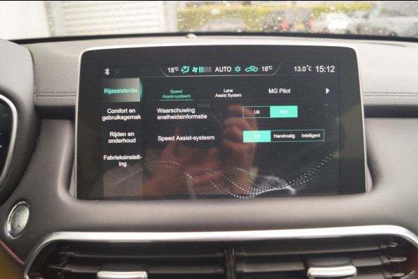 MG EHS 1.5 TGDI PHEV Edition -LEER-CAM-TREKHAAK-ECC-