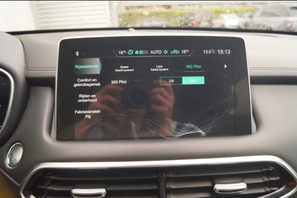 MG EHS 1.5 TGDI PHEV Edition -LEER-CAM-TREKHAAK-ECC-
