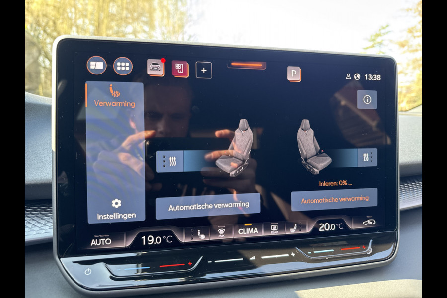 CUPRA Terramar 1.5 eTSI 150PK DSG BUSINESS HEAD-UP/NAVI/CAMERA/LEDER/ MATRIX/ FABRIEKS GARANTIE