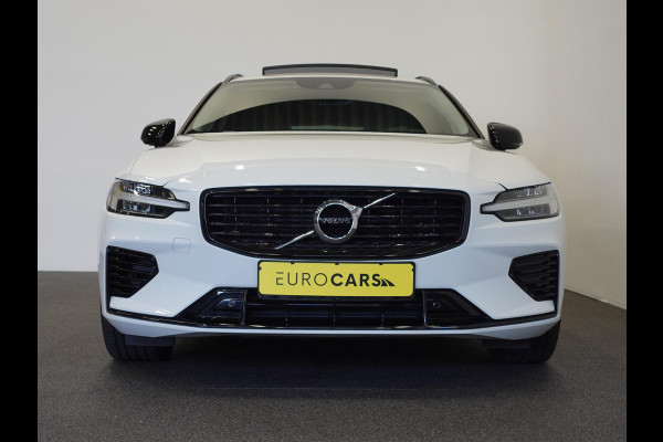 Volvo V60 2.0 T6 Recharge AWD R-Design Panoramadak Navigatie Apple Carplay/Android Auto Camera Parkeersensoren Stoel- en stuurverwarming Cruise Control Blind Spot Assist Virtual Cockpit Climate Control