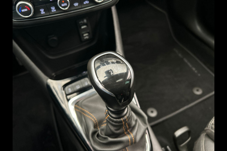 Opel Crossland X 1.2 Turbo Innovation | Origineel Nederlands | Carplay | Trekhaak | Panorama-dak | Head-up |
