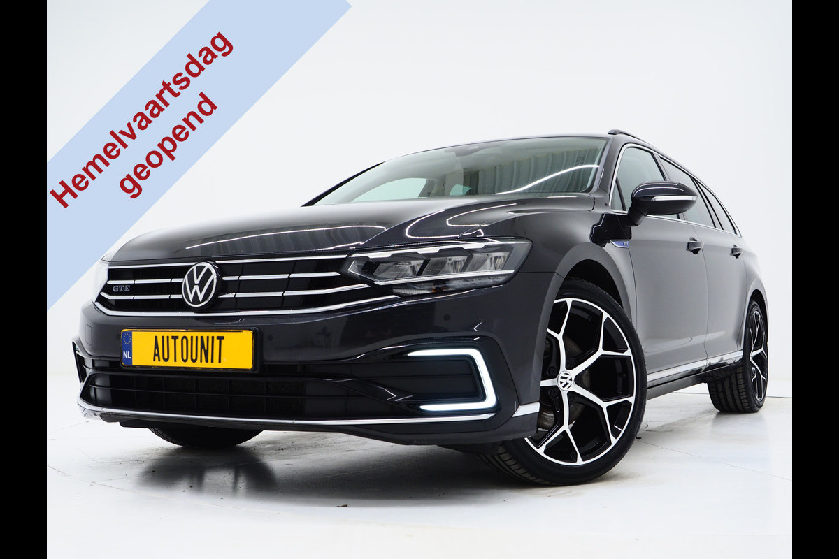 Volkswagen Passat Variant 1.4 TSI PHEV GTE | Massage | Adaptive Cruise | Camera | Stoelverwarming | PDC | DAB | Carplay