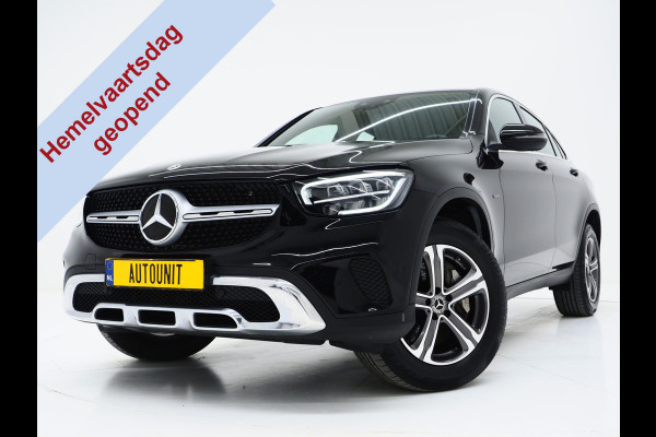Mercedes-Benz GLC Coupé 300e 4MATIC | Leder | Camera | Virtual | Stoelverwarming | Donkere Hemel | Dodehoek | Carplay