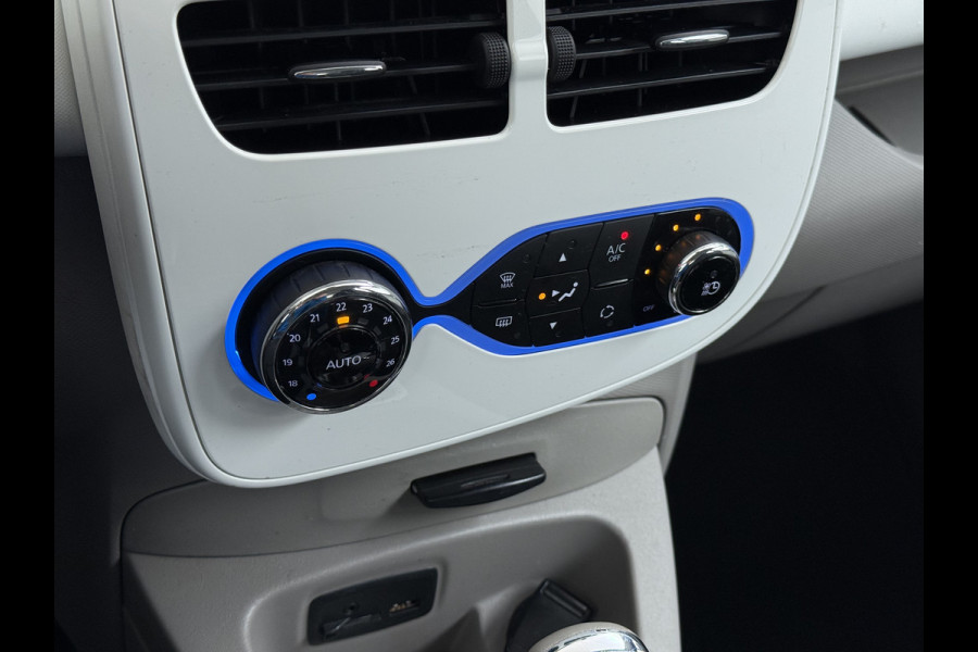 Renault ZOE R90 Life 41kWh SOH 87% Koop accu Navi Ecc Apple Carplay Android Auto Cruise Control Pdc Led Isofix Bluetooth Regen-Lichtsensor Pack City 1e Eigenaar Origineel Nederlandse Auto