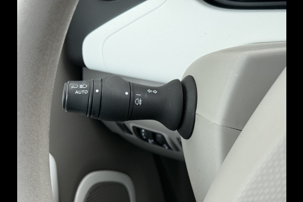 Renault ZOE R90 Life 41kWh SOH 87% Koop accu Navi Ecc Apple Carplay Android Auto Cruise Control Pdc Led Isofix Bluetooth Regen-Lichtsensor Pack City 1e Eigenaar Origineel Nederlandse Auto