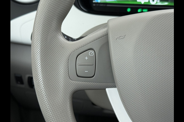 Renault ZOE R90 Life 41kWh SOH 87% Koop accu Navi Ecc Apple Carplay Android Auto Cruise Control Pdc Led Isofix Bluetooth Regen-Lichtsensor Pack City 1e Eigenaar Origineel Nederlandse Auto