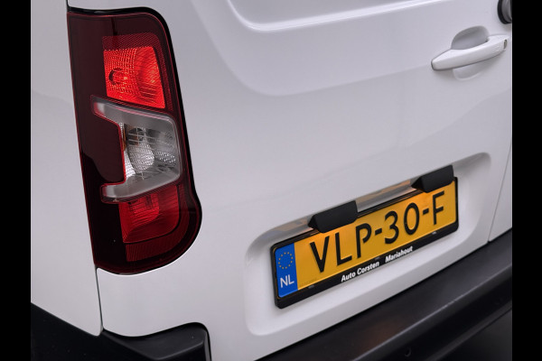 Opel Combo 1.5D 131PK Automaat L2H1 Navi Airco Pdc Dakdragers Apple Carplay Android Auto Cruise DAB Edition Schuifdeur Betonplex Wandbetimmering Bott Inbouwkast Regen-Lichtsensor 1e Eigenaar Origineel Nederlandse Bedrijfswagen