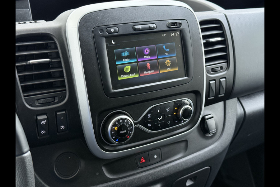 Renault Trafic 2.0 dCi 120 T29 L2H1 Dubbele Cabine Trekhaak Camera Navi Ecc Cruise Control Pdc DAB Business Euro 6 Betonplex Vloer Wandbetimmering Regen-Lichtsensor 2.000kg Trekgewicht 1e Eigenaar 5-Persoons