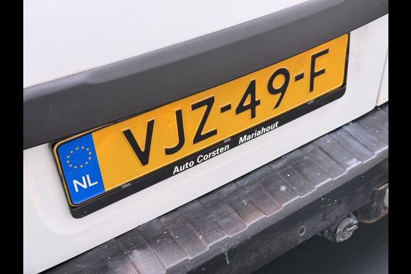 Renault Trafic 2.0 dCi 120 T29 L2H1 Dubbele Cabine Trekhaak Camera Navi Ecc Cruise Control Pdc DAB Business Euro 6 Betonplex Vloer Wandbetimmering Regen-Lichtsensor 2.000kg Trekgewicht 1e Eigenaar 5-Persoons