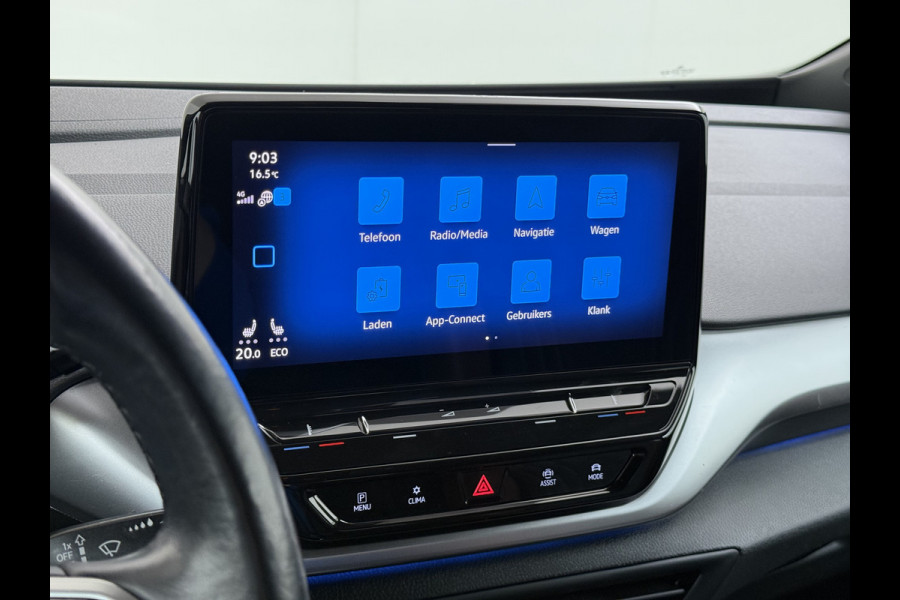 Volkswagen ID.4 First 82kWh SOH 90% Warmtepomp Trekhaak Camera Adap.Cruise Apple Carplay Android Auto Stuur+Stoelverwarming Navi Ecc Pdc Lmv 20" Led Wifi Voorruitverwarming DAB Isofix Verkeersbord detectie 1.000KG Trekgewicht 1e Eigenaar Dealeronderhouden