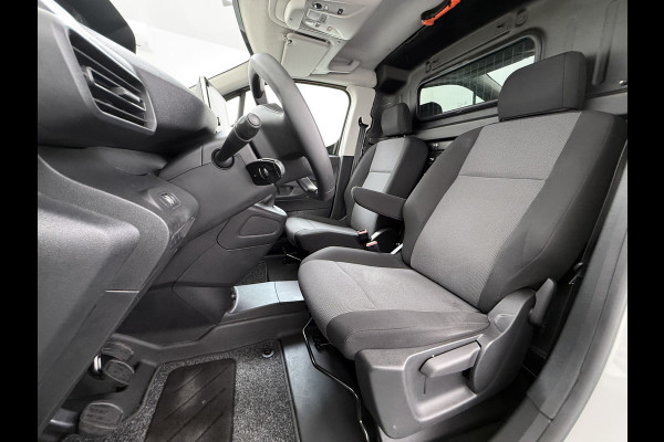 Peugeot Partner 1.5 HDI 102PK Trekhaak Apple Carplay Android Auto Euro 6 Navi* Airco Cruise Control Premium Schuifdeur Betonplex Vloer Bott-Inbouwkast Tussenwand 1e Eigenaar 1.000 Trekgewicht Origineel Nederlandse Auto