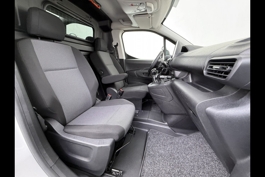 Peugeot Partner 1.5 HDI 102PK Trekhaak Apple Carplay Android Auto Euro 6 Navi* Airco Cruise Control Premium Schuifdeur Betonplex Vloer Bott-Inbouwkast Tussenwand 1e Eigenaar 1.000 Trekgewicht Origineel Nederlandse Auto