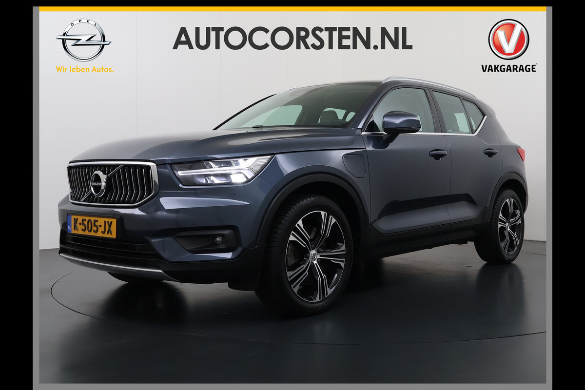 Volvo XC40 T5 262PK Autom. Plugin-Hybrid Leder Trekhaak Harman&Kardon® Navi Ecc Camera Apple Carplay Android Auto Pdc Recharge Business Pro Elek.Achterklep Lmv Led Isofix DAB Lane Keeping Cross Traffic Alert BLIS Road Sign Info 1.800KG Trekvermogen 1e Eigenaar