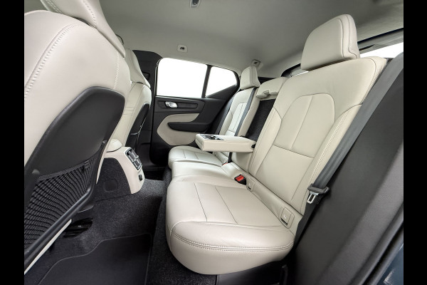 Volvo XC40 T5 262PK Autom. Plugin-Hybrid Leder Trekhaak Harman&Kardon® Navi Ecc Camera Apple Carplay Android Auto Pdc Recharge Business Pro Elek.Achterklep Lmv Led Isofix DAB Lane Keeping Cross Traffic Alert BLIS Road Sign Info 1.800KG Trekvermogen 1e Eigenaar