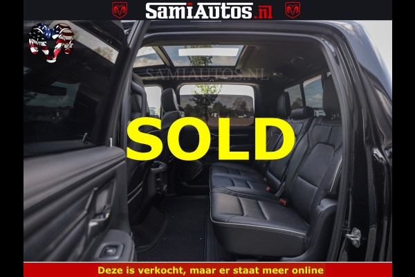 Dodge Ram BLACK BEAST HULK 5.7 V8 | HUD | WIDE BODY | BOM VOL | CREW CAB DUBBELE CABINE | 5 PERSOONS | MEGA DIKKE LIMITED BLACK ON BLACK | ZO GOED ALS NIEUW |