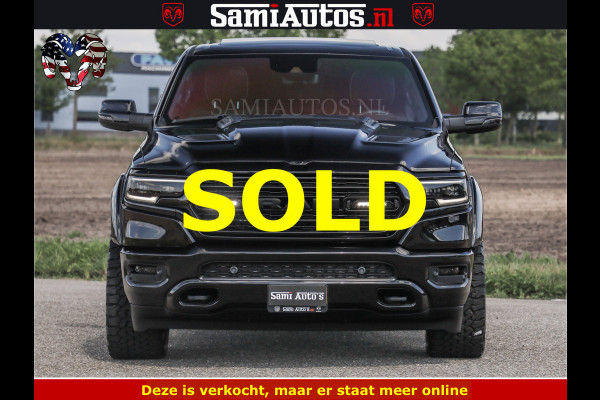 Dodge Ram BLACK BEAST HULK 5.7 V8 | HUD | WIDE BODY | BOM VOL | CREW CAB DUBBELE CABINE | 5 PERSOONS | MEGA DIKKE LIMITED BLACK ON BLACK | ZO GOED ALS NIEUW |