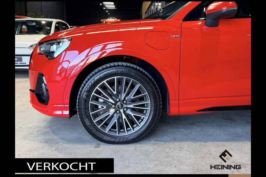 Audi Q3 45 TFSI e S edition. Pano. 2X S-Line. Apple-carplay. Blackline. 19 inch.