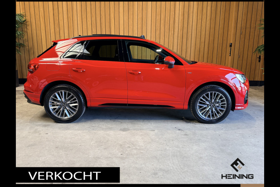 Audi Q3 45 TFSI e S edition. Pano. 2X S-Line. Apple-carplay. Blackline. 19 inch.