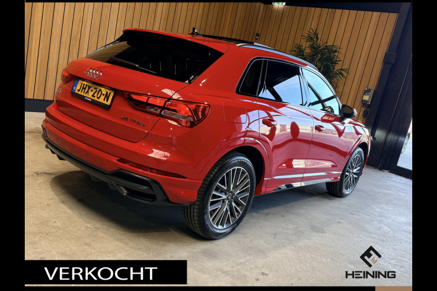Audi Q3 45 TFSI e S edition. Pano. 2X S-Line. Apple-carplay. Blackline. 19 inch.