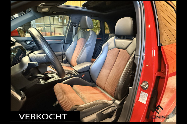 Audi Q3 45 TFSI e S edition. Pano. 2X S-Line. Apple-carplay. Blackline. 19 inch.