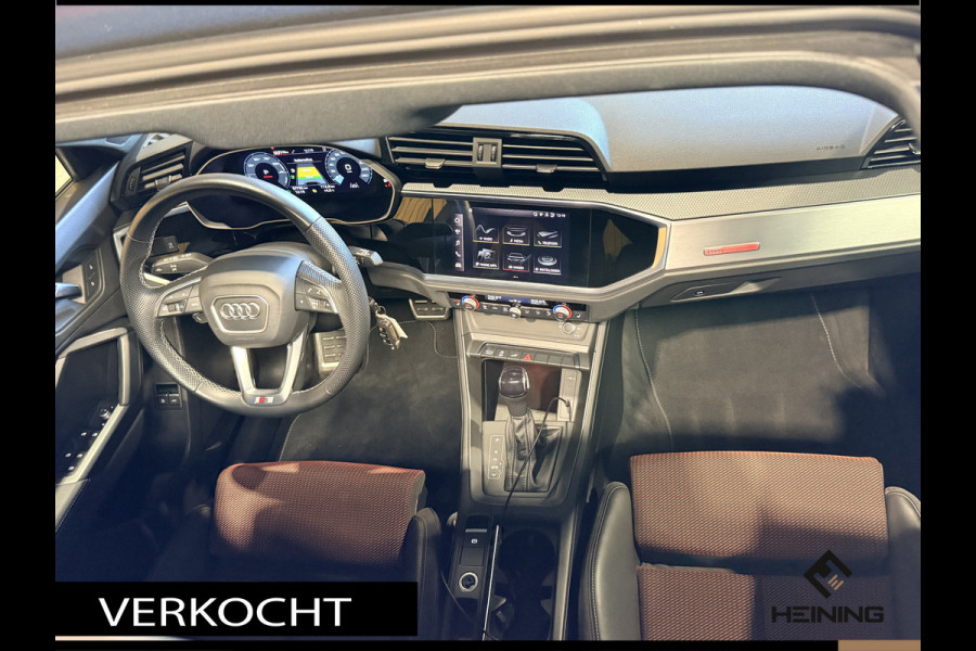 Audi Q3 45 TFSI e S edition. Pano. 2X S-Line. Apple-carplay. Blackline. 19 inch.