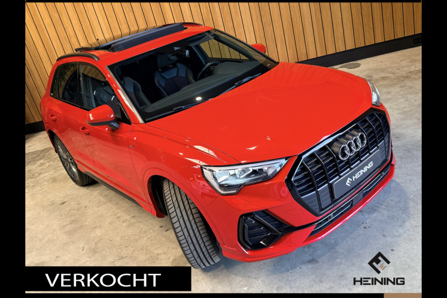 Audi Q3 45 TFSI e S edition. Pano. 2X S-Line. Apple-carplay. Blackline. 19 inch.