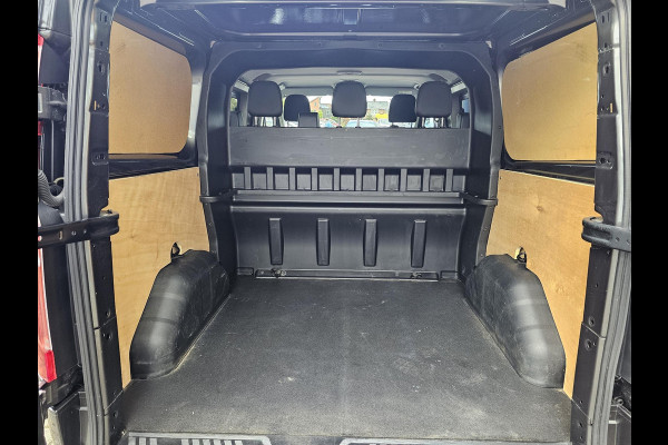 Ford Transit Custom 320 2.0 TDCI L1H1 Sport DC | 185pk Automaat | Geen BTW Geen BPM | Marge! | Camera | Stoelverwarming | Half leder | Trekhaak | PDC v+ a etc.