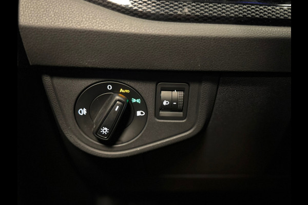 Volkswagen Polo 1.0 TSI Life / Carplay / Stoelverwarming