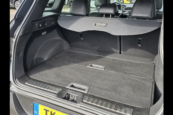 Renault Kadjar 1.6 TCe Bose 160 pk | Camera | Leder | Elektrische stoelverstelling | Trekhaak | 1.800 kg trekgewicht | 19'' velgen etc.