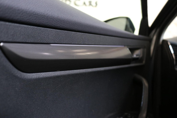 Škoda Karoq 1.0 TSI Business Edition | Camera | Stoelverw. | Navi | Dealer OH | NL AUTO |