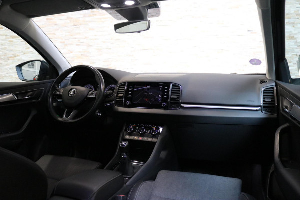 Škoda Karoq 1.0 TSI Business Edition | Camera | Stoelverw. | Navi | Dealer OH | NL AUTO |