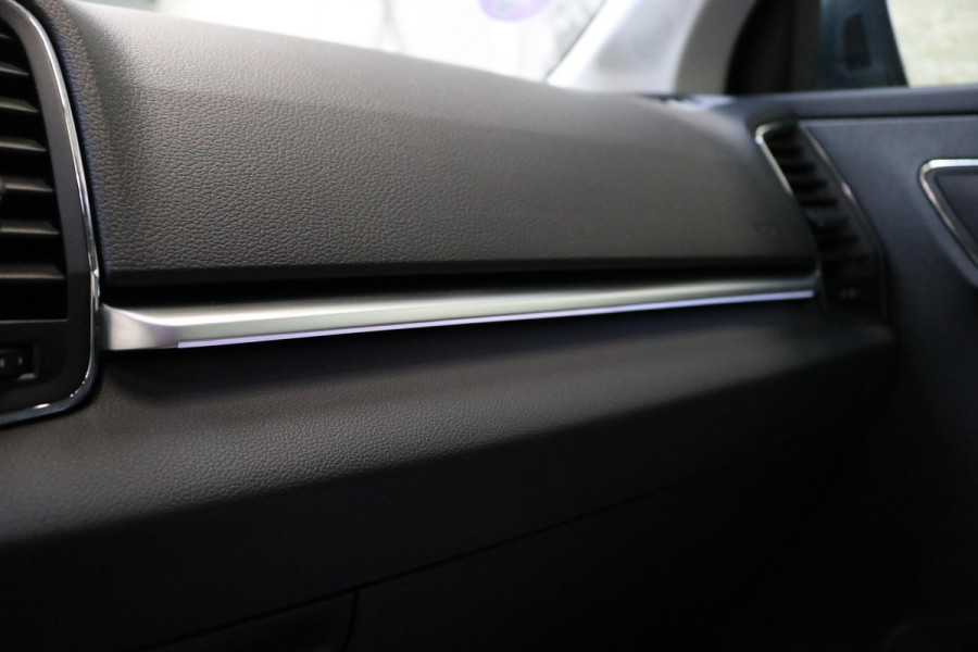 Škoda Karoq 1.0 TSI Business Edition | Camera | Stoelverw. | Navi | Dealer OH | NL AUTO |