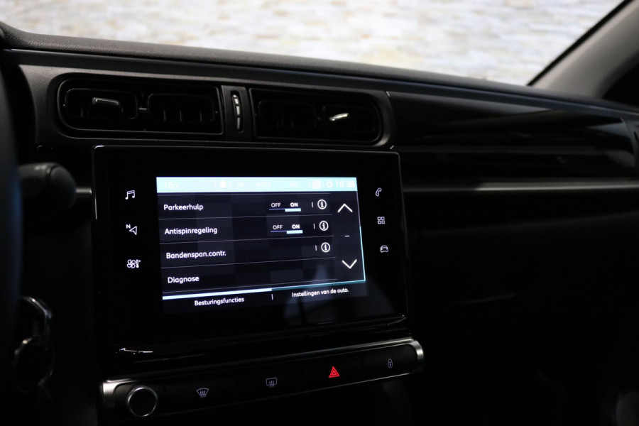 Citroën C3 1.2 PureTech Feel | Carplay | PDC | Navi | NAP | Dealer Oh.