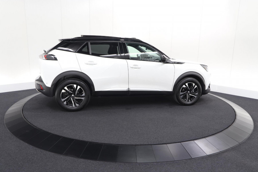 Peugeot 2008 PureTech 130 GT | Elektrisch Panoramadak | Camera | Dodehoekdetectie