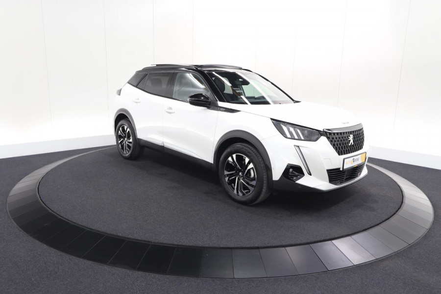 Peugeot 2008 PureTech 130 GT | Elektrisch Panoramadak | Camera | Dodehoekdetectie
