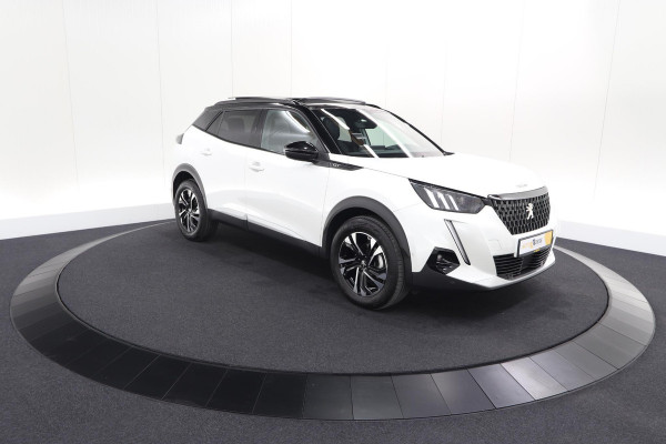 Peugeot 2008 PureTech 130 GT | Elektrisch Panoramadak | Camera | Dodehoekdetectie