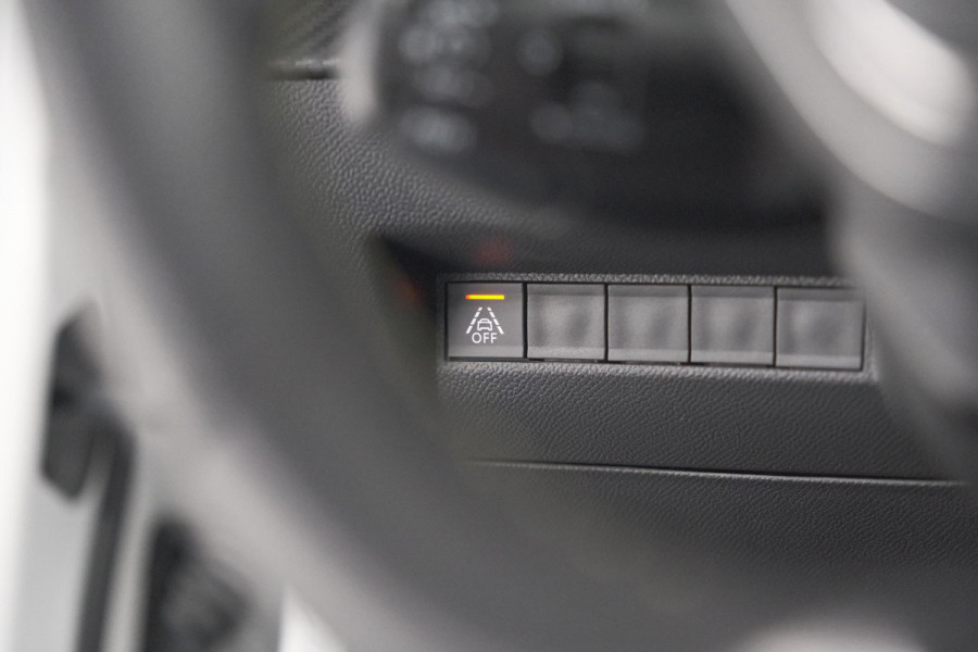 Peugeot 2008 PureTech 130 GT | Elektrisch Panoramadak | Camera | Dodehoekdetectie