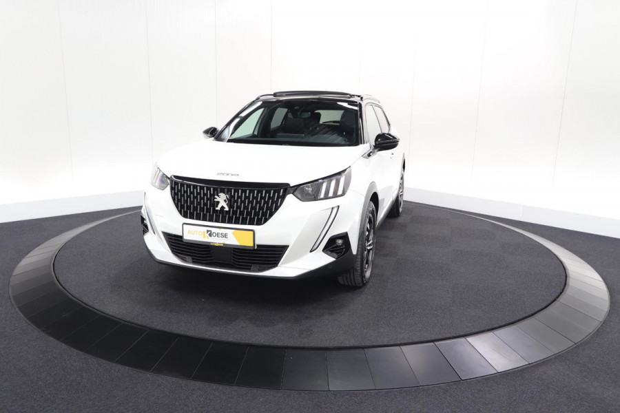 Peugeot 2008 PureTech 130 GT | Elektrisch Panoramadak | Camera | Dodehoekdetectie
