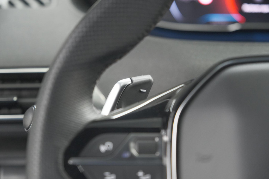 Peugeot 5008 PureTech 130 EAT8 GT | 7 Zitplaatsen | Camera | Adaptieve Cruise Control | Apple Carplay