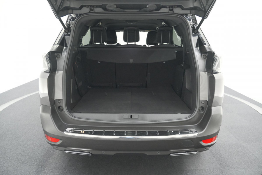 Peugeot 5008 PureTech 130 EAT8 GT | 7 Zitplaatsen | Camera | Adaptieve Cruise Control | Apple Carplay