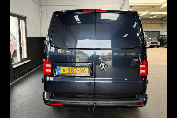 Volkswagen Transporter 2.0 TDI L2H1 DC | Luxe uitvoering | 20 inch | 204PK | DSG | ACC | Standkachel | Leder | Mooie staat