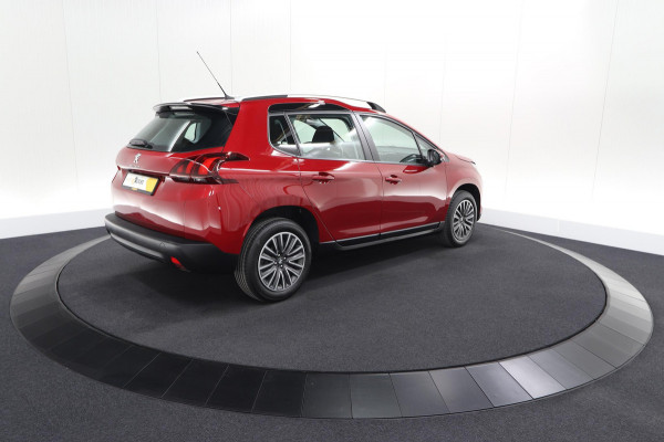 Peugeot 2008 PureTech 110 EAT6 Active | Camera | Apple CarPlay | Parkeersensoren
