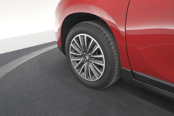 Peugeot 2008 PureTech 110 EAT6 Active | Camera | Apple CarPlay | Parkeersensoren