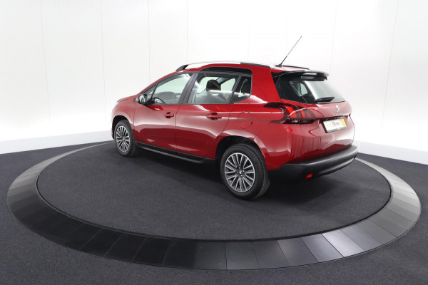 Peugeot 2008 PureTech 110 EAT6 Active | Camera | Apple CarPlay | Parkeersensoren