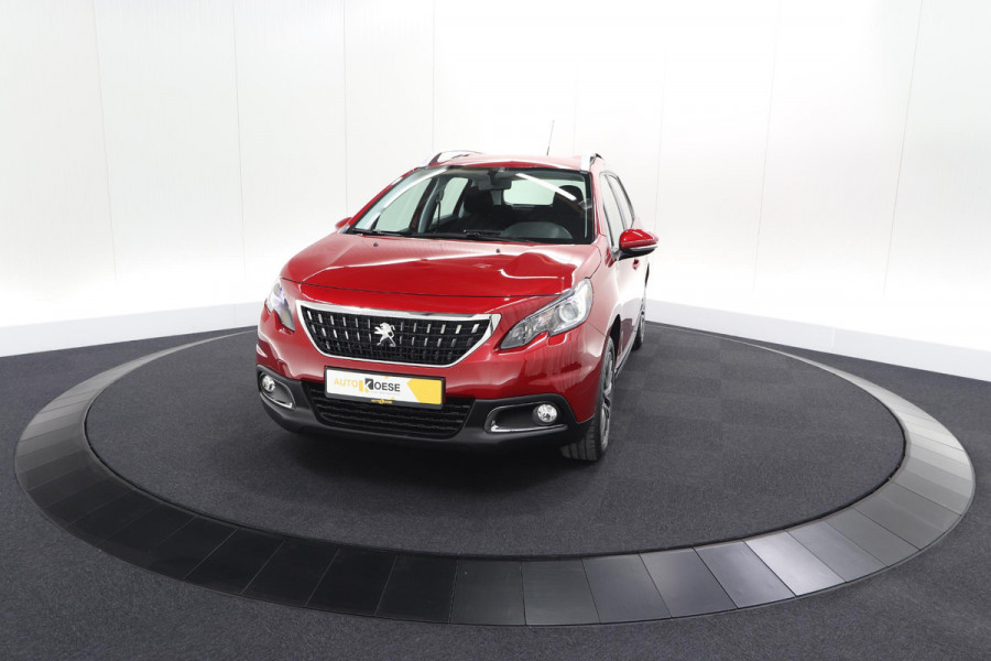 Peugeot 2008 PureTech 110 EAT6 Active | Camera | Apple CarPlay | Parkeersensoren