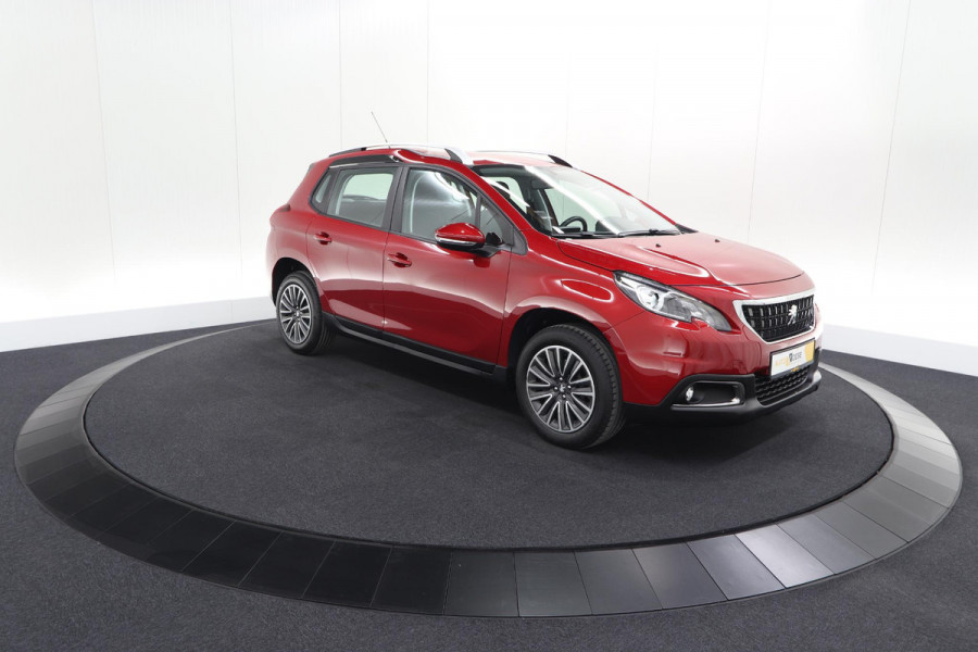 Peugeot 2008 PureTech 110 EAT6 Active | Camera | Apple CarPlay | Parkeersensoren