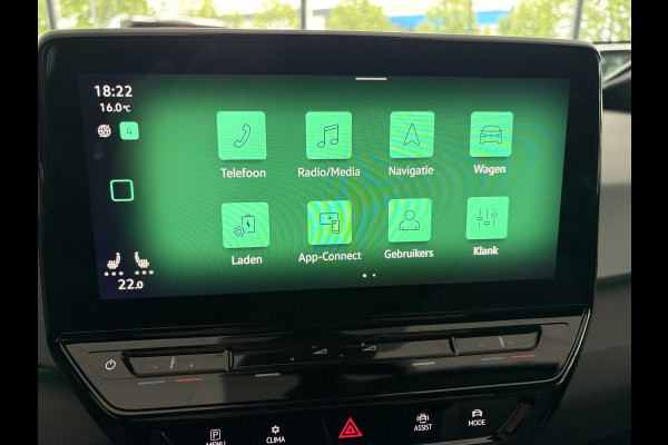 Volkswagen ID.3 Pro Advantage 58 kWh Airco - Achteruitrijcamera - Navigatie - Apple carplay - parkeersensoren - Voorstoelen verwarmd - Rondomzicht camera - Licht metalen velgen 18 inch - Radio - Led verlichting  - Stuur multifunctioneel - Cruise control