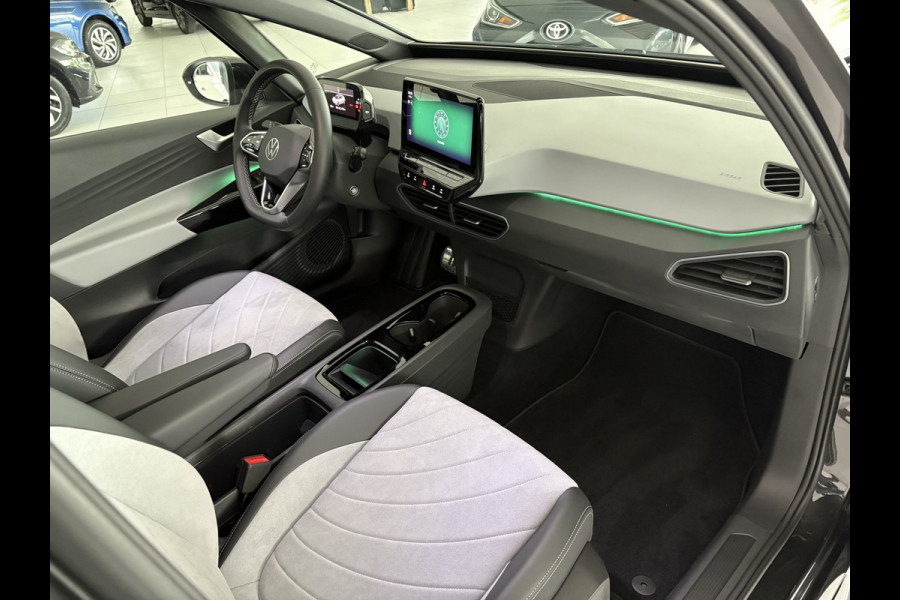 Volkswagen ID.3 Pro Advantage 58 kWh Airco - Achteruitrijcamera - Navigatie - Apple carplay - parkeersensoren - Voorstoelen verwarmd - Rondomzicht camera - Licht metalen velgen 18 inch - Radio - Led verlichting  - Stuur multifunctioneel - Cruise control